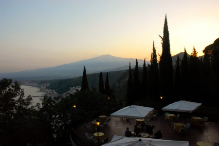 タオルミーナの夕景