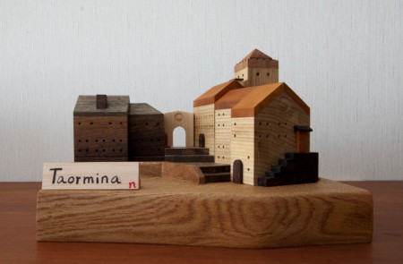 *ｲﾀﾘｱ;ﾀｵﾙﾐｰﾅ