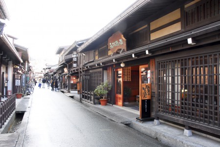 高山　町並み